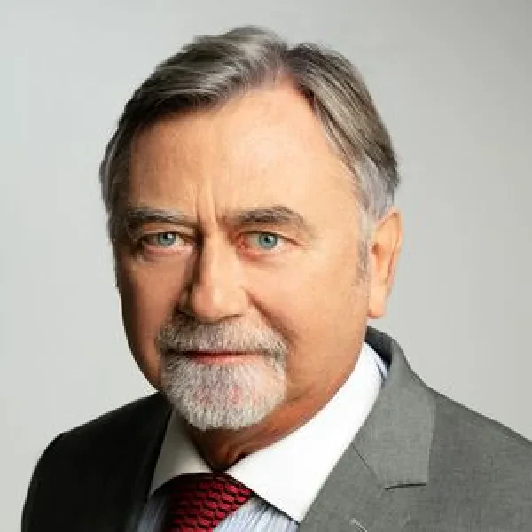 Новачик Петр — арбитр Арбитражного центра «Атамекен»