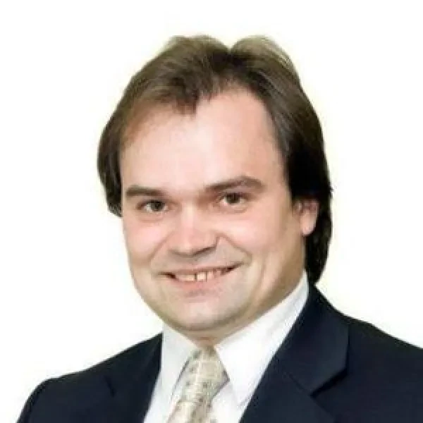 Коробейников Александр Викторович — арбитр Арбитражного центра «Атамекен»